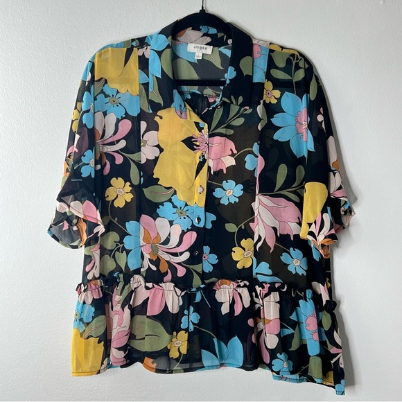 UMGEE Women’s Size Lg Short Sleeve Floral Blouse - Picture 2 of 11
